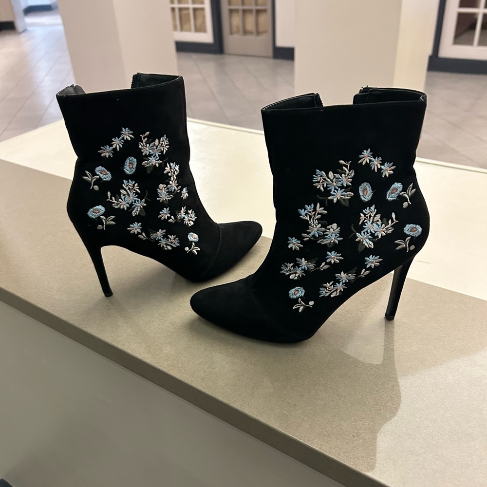 Boots Out West-black 7 1/2 embroided stiletto boot. Be #1 Wear these anywhere!!